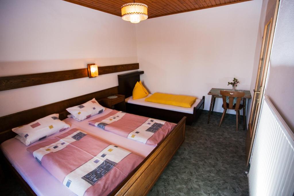 Ferienpension Garni Hubert Rigelnik Sankt Kanzian am Klopeiner See Room photo