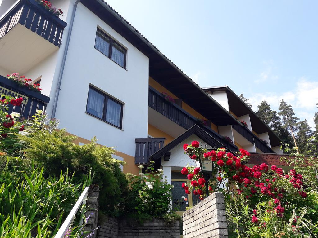 Ferienpension Garni Hubert Rigelnik Sankt Kanzian am Klopeiner See Exterior photo