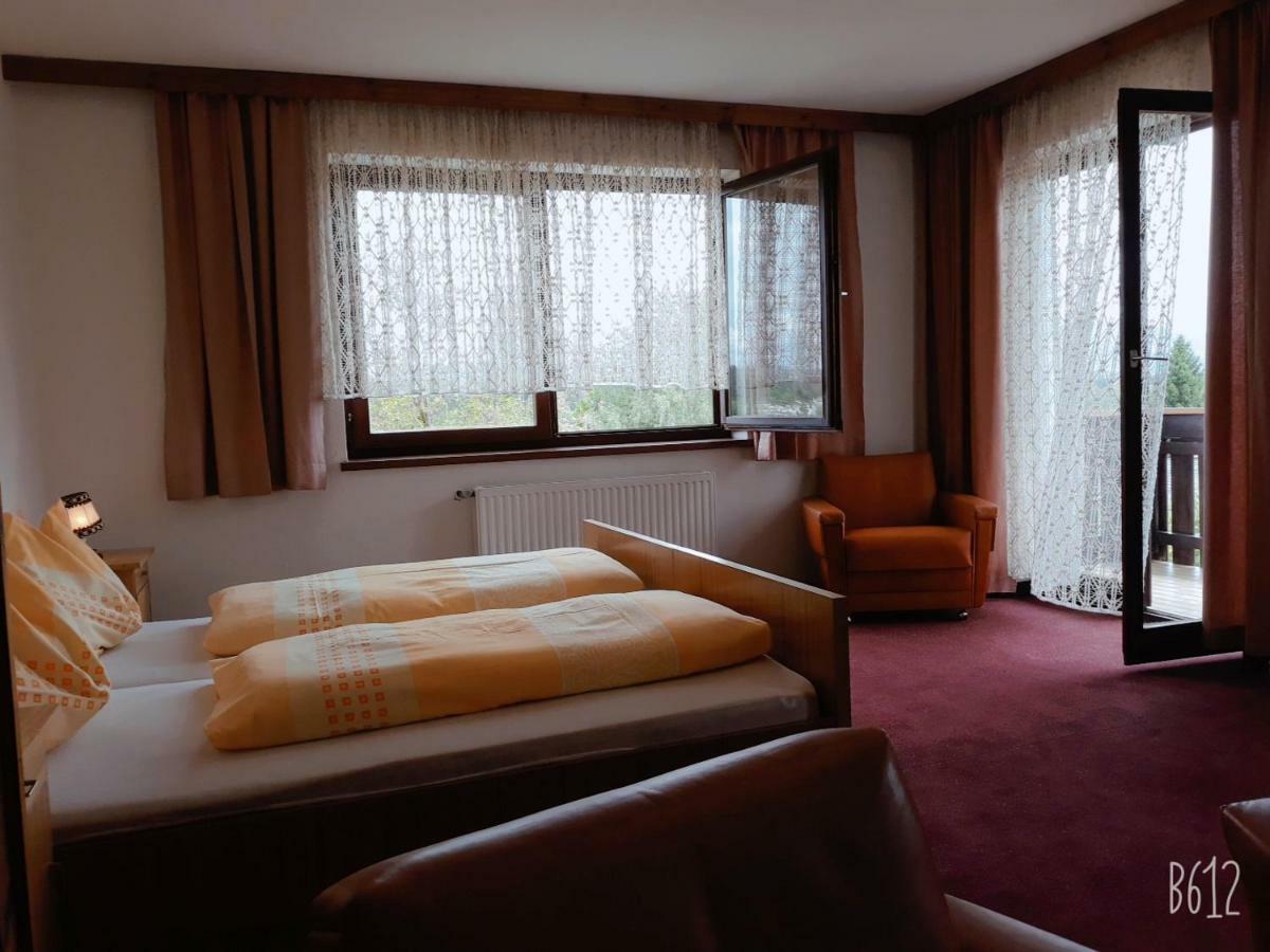 Ferienpension Garni Hubert Rigelnik Sankt Kanzian am Klopeiner See Exterior photo